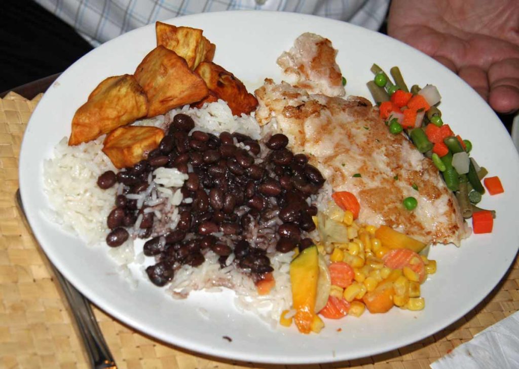 Cuba-Havana-typical-meal