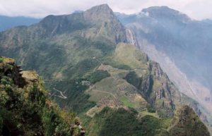 Huaynu-Picchu-Machu-Picchu-view-from-top