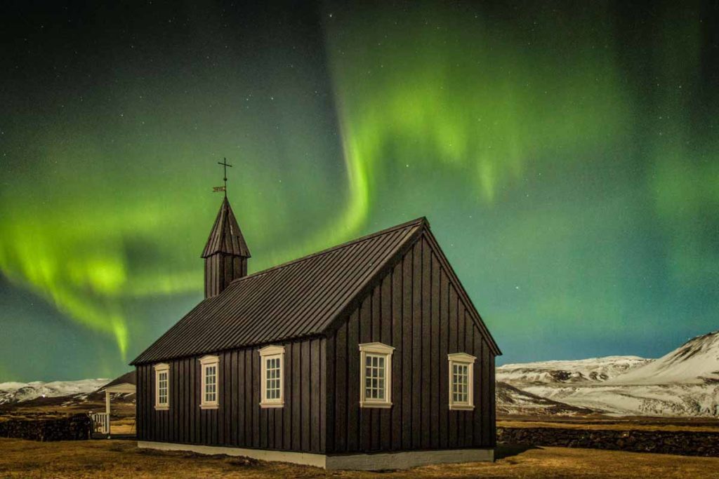 Iceland-Northern-Lights-church
