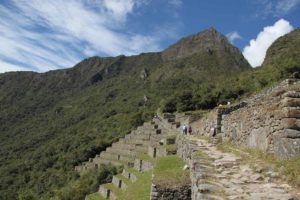 Peru-Machu-Picchu-start-Sun-Gate-hike