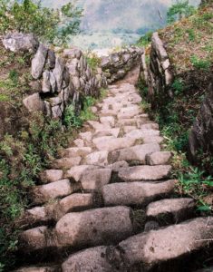 Huaynu-Picchu-hike-steps