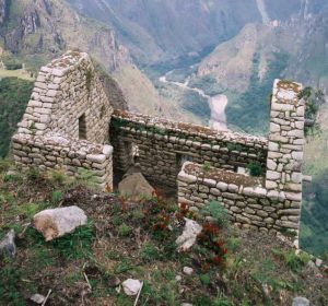 Huaynu-Picchu-hike-Inca-stone-building