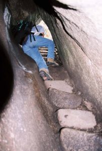 Huaynu-Picchu-hike-steps-thru-tunnel