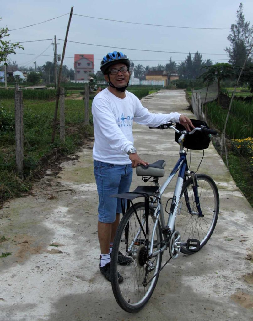 Hoi-An-bike-ride-tour-leader