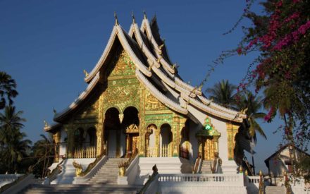Laos-Luang-Prabang-beautiful-temple