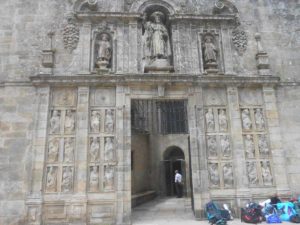 spain-camino-walk-santiago-cathedral-pilgrim-entrance