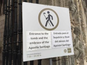 santiago-cathedral-sign-visit-the-apostle