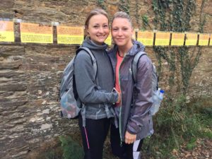 spain-camino-santiago-pilgrims-german-friends