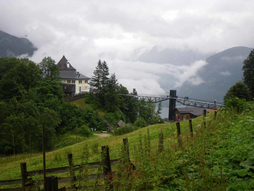 austria-hallstatt-high-valley-outlook-bridge-to-Rudolfsturm