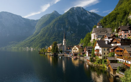 austria-hallstatt-classic-postcard-view