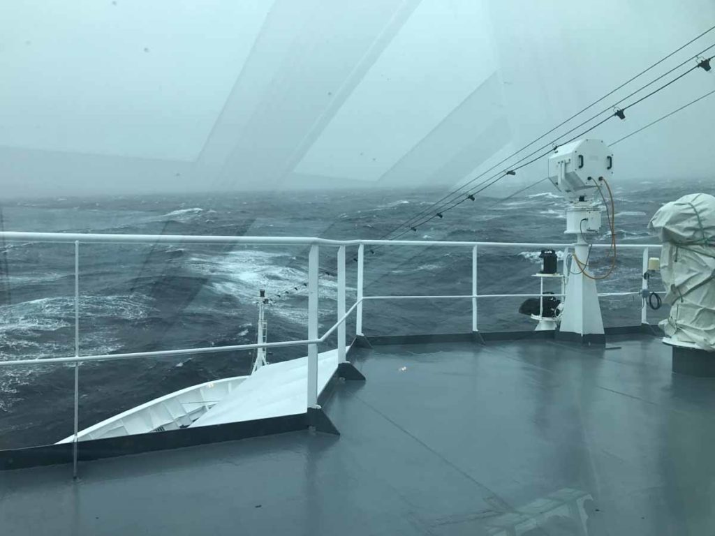 ms-fram-ship-drake-passage-heavy-seas