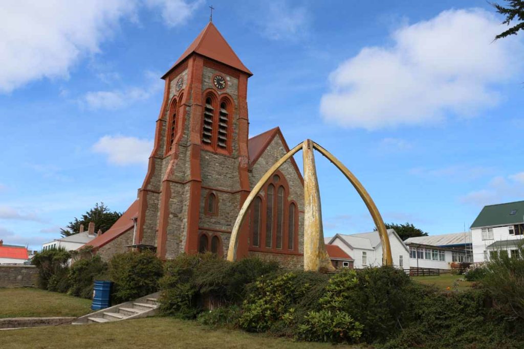 falkland-islands-stanley-church-whalebones