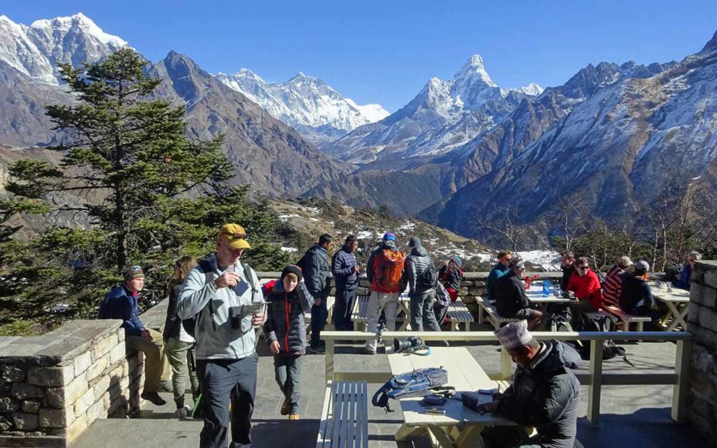 Nepal-Hotel-Everest-View-patio