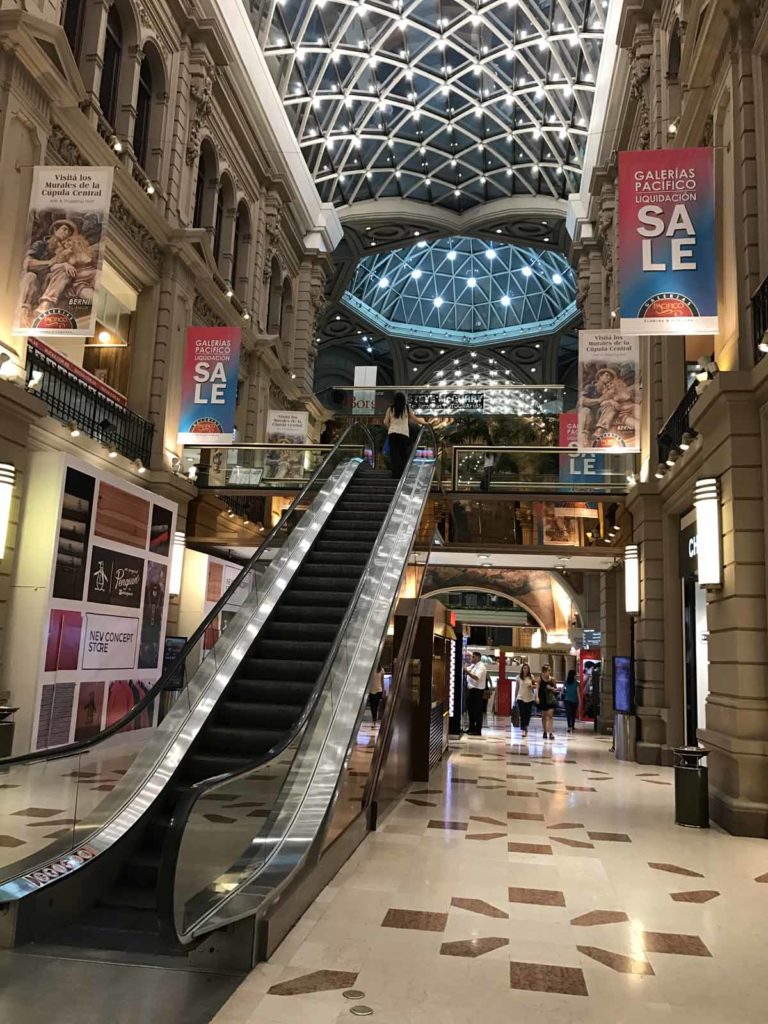 buenos-aires-galerias-pacifico-interior