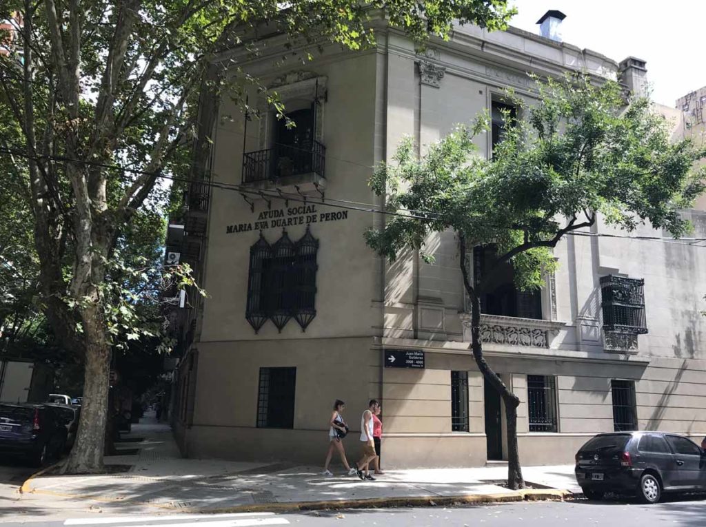 buenos-aires-argentina-museo-evita-exterior