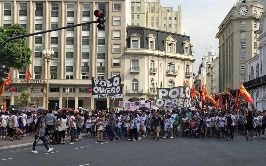 buenos-aires-argentina-street-protest