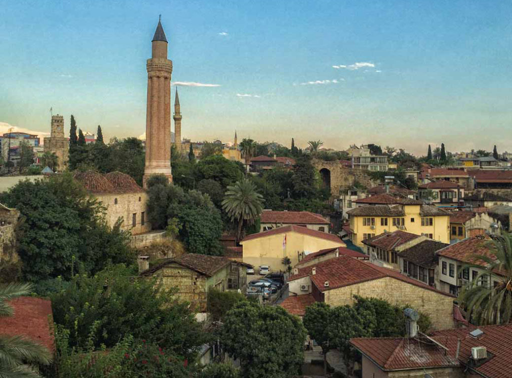 turkey-antalya-old-town-view-minarets
