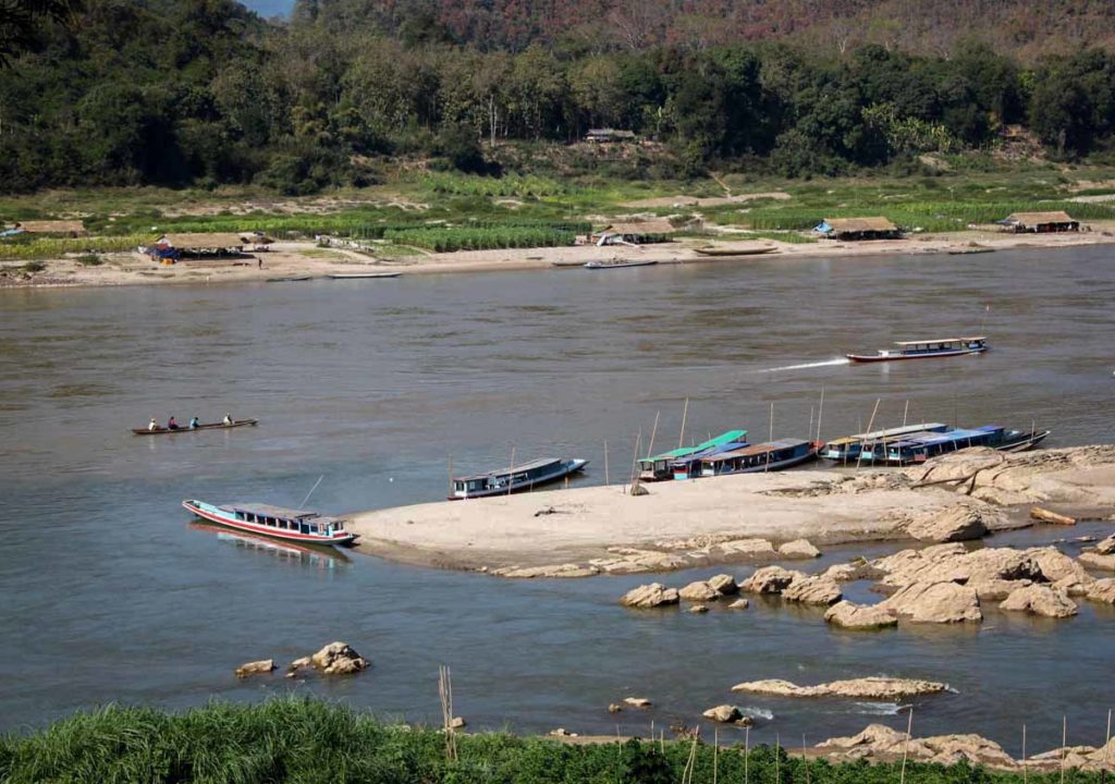 Laos-Luang-Prabang-Mekong-River-boats