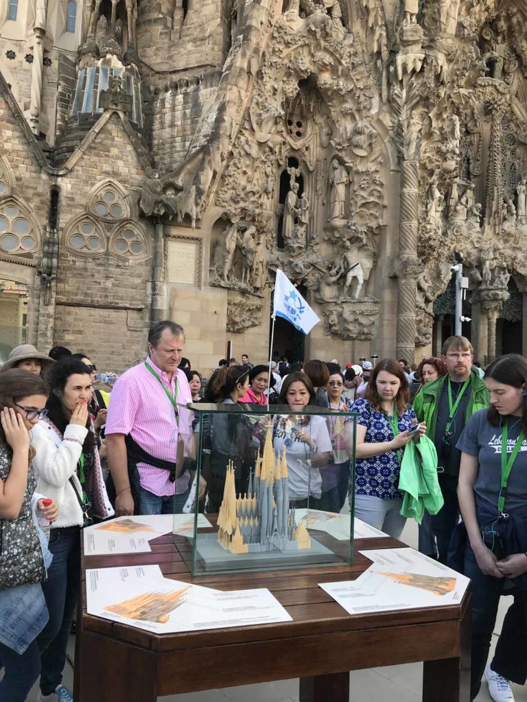 barcelona-sagrada-familia-tour-model-of-church