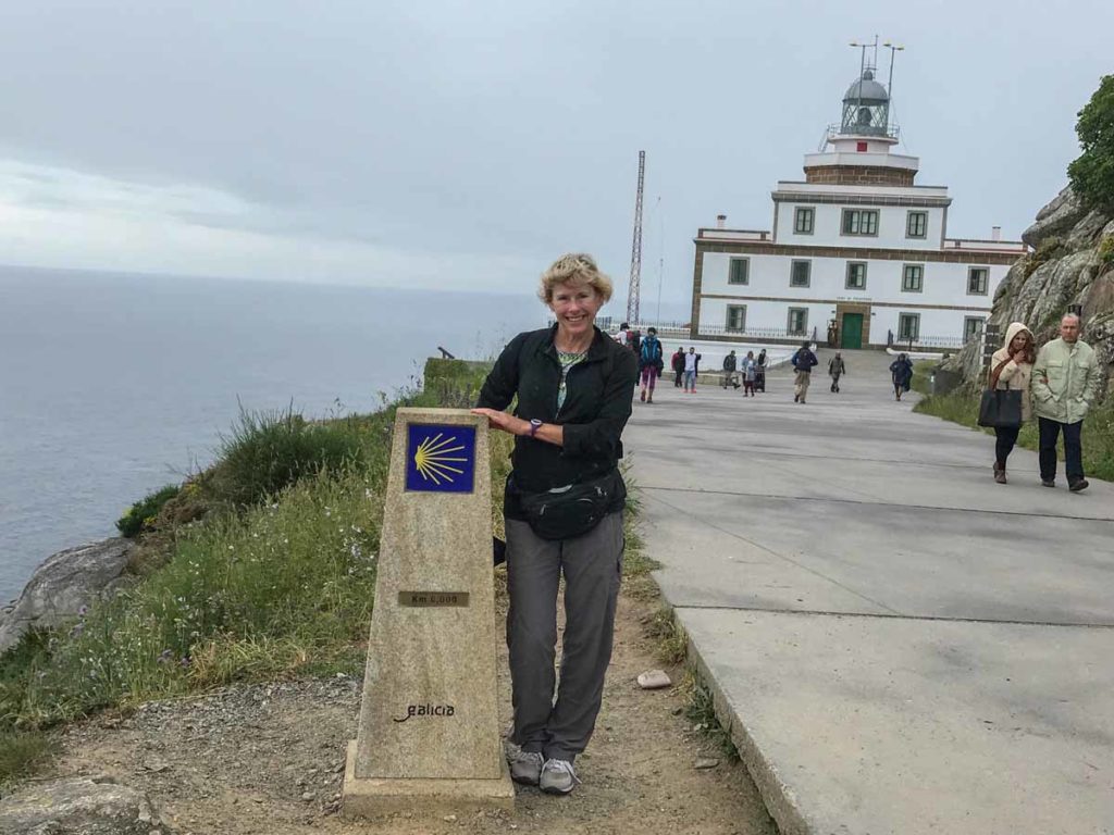 162_camino-de-santiago-french-way-finisterre-lighthouse-0-km-marker