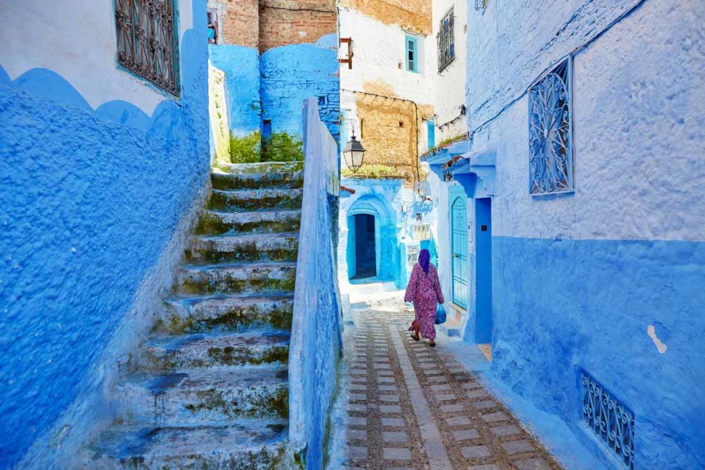 Morocco-Chefchaouen-blue-walls-street-view