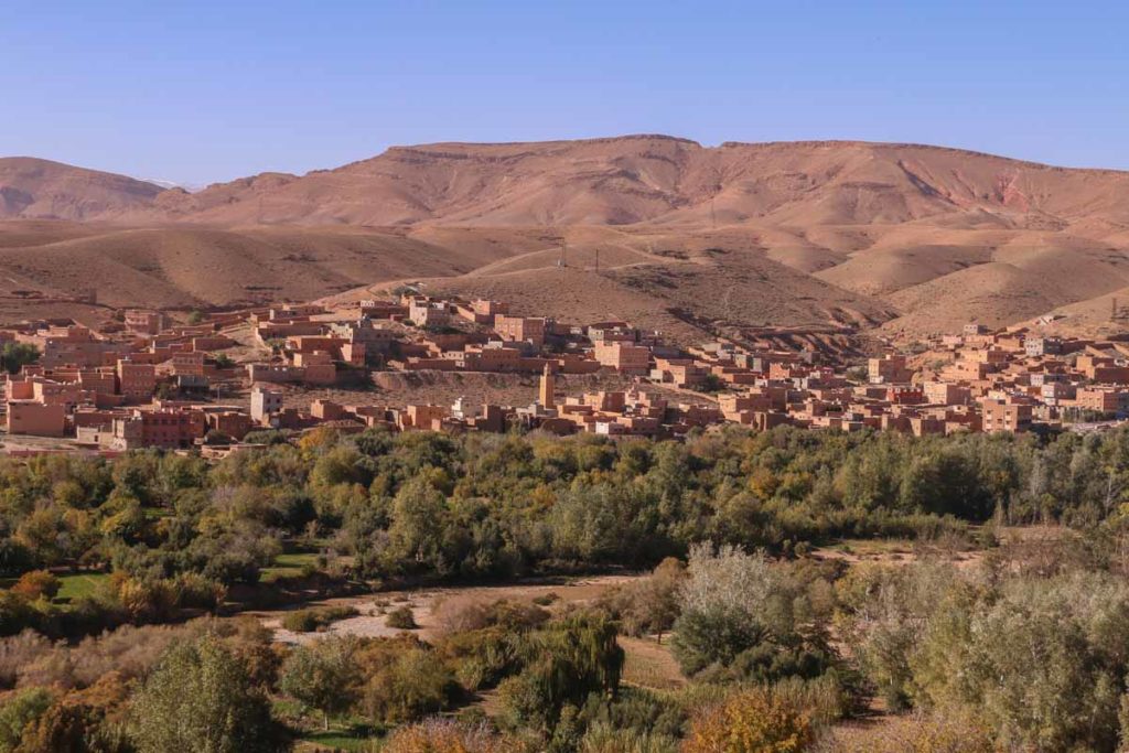 Morocco-Tineghir-oasis-town