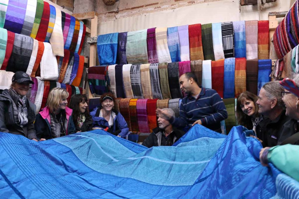 Morocco-Fez-weaving-shop