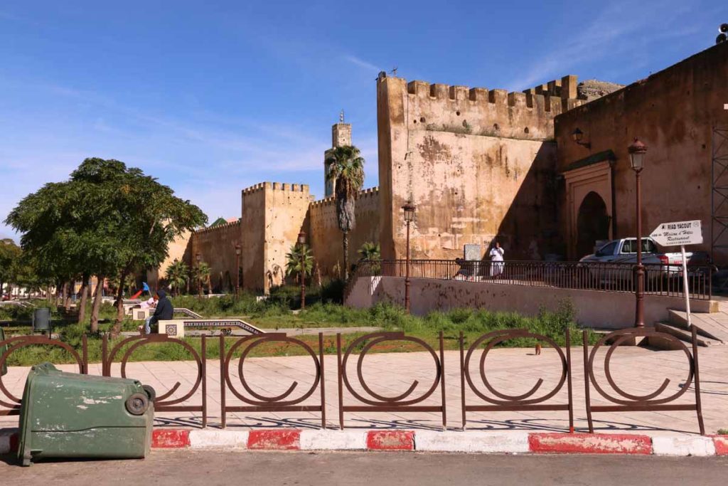 Morocco-Meknes-city-wall