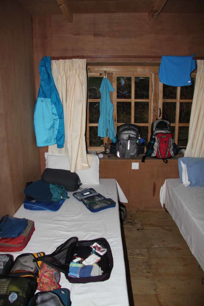 Nepal-trek-phakding-sherpa-farmhouse-lodge-sleeping-room