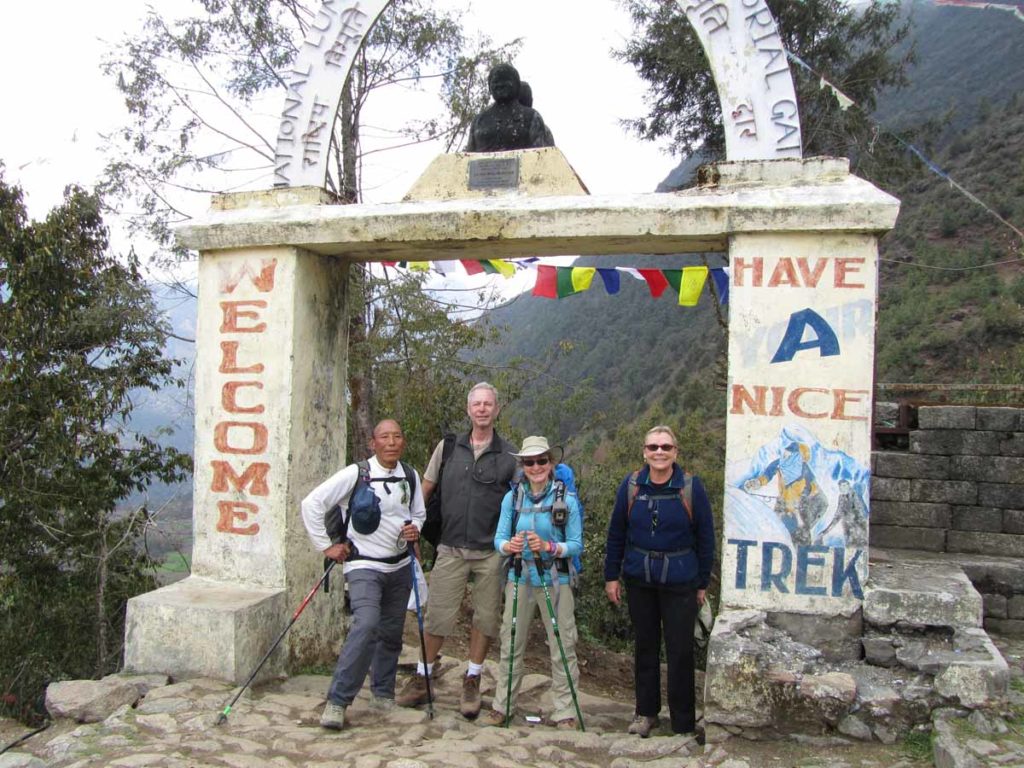 Nepal-trek-Lukla-welcome-gate