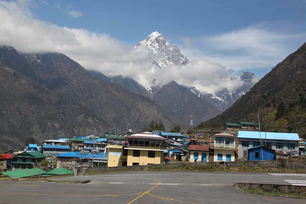 Nepal-trek-Lukla-airport-mountain-views