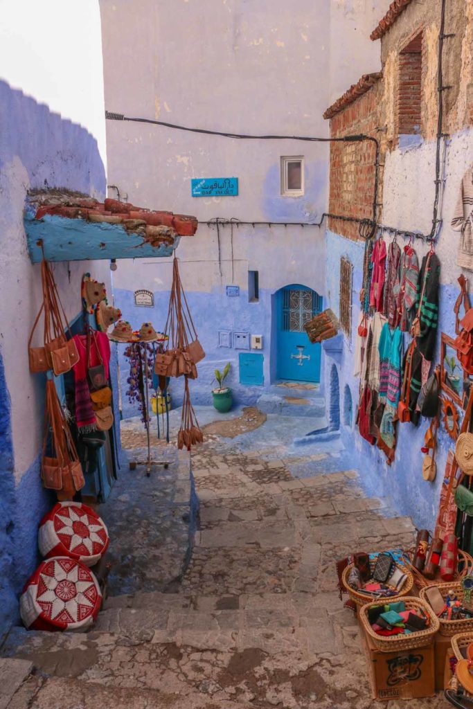 Morocco-Chefchaouen-street-scene-shopping