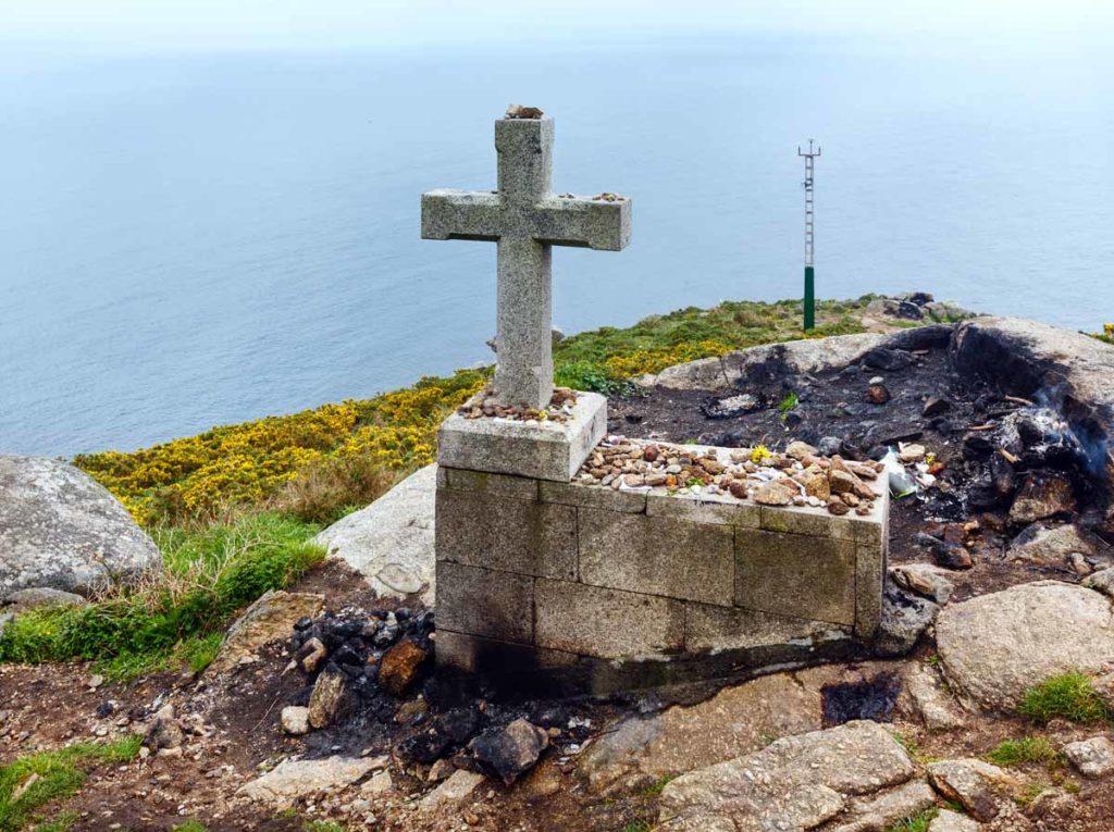 Spain-Cape-Finisterre-cross-by-lighthouse-