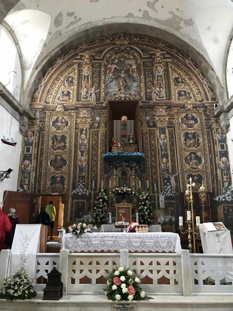 Muxia-our-lady-of-boat-church-altar