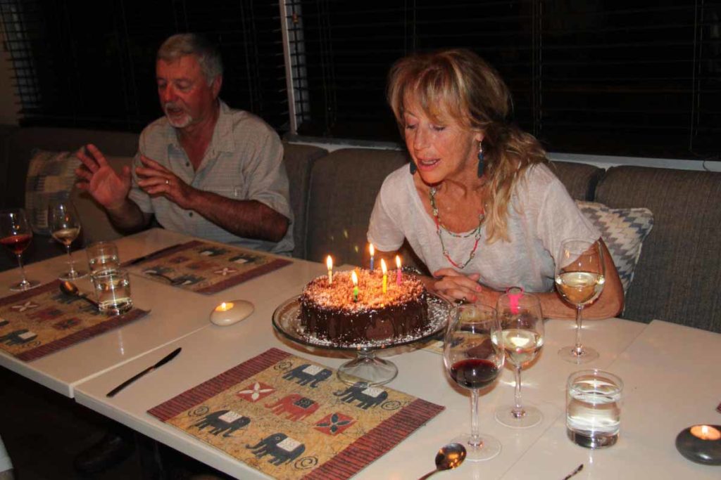 Zambezi-queen-birthday-cake-fran