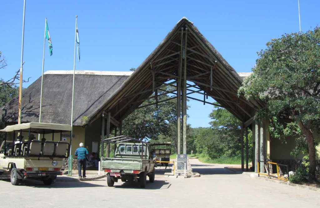 Chobe-national-park-entrance-HQ