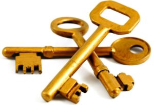 set-of-keys-brass