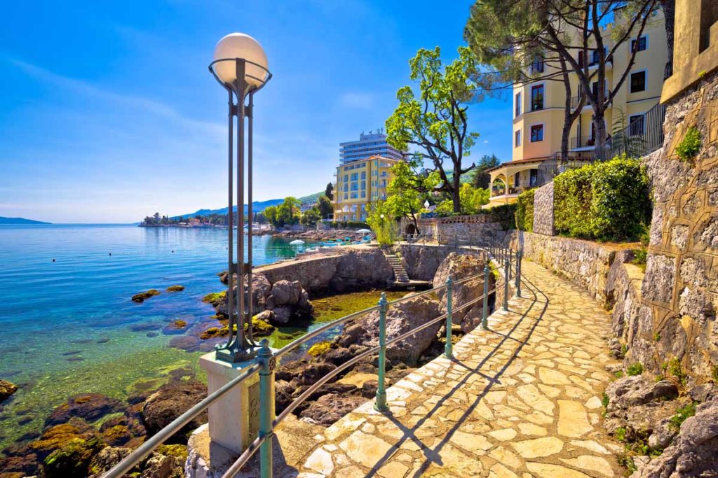 Croatia-Opatija-waterside-promenade