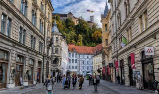 slovenia-ljubljana-street-scene