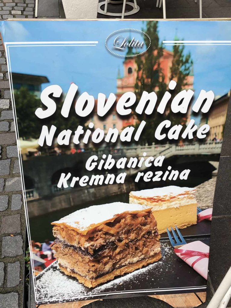 slovenia-ljubljana-gibanica-cake