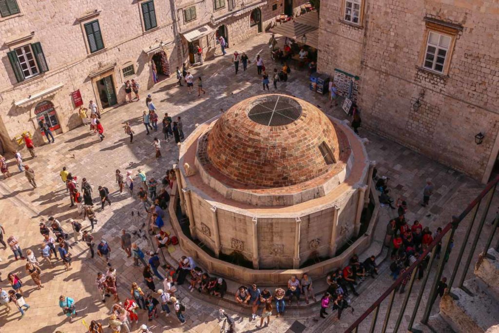 croatia-dubrovnik-onofrios-big-fountain