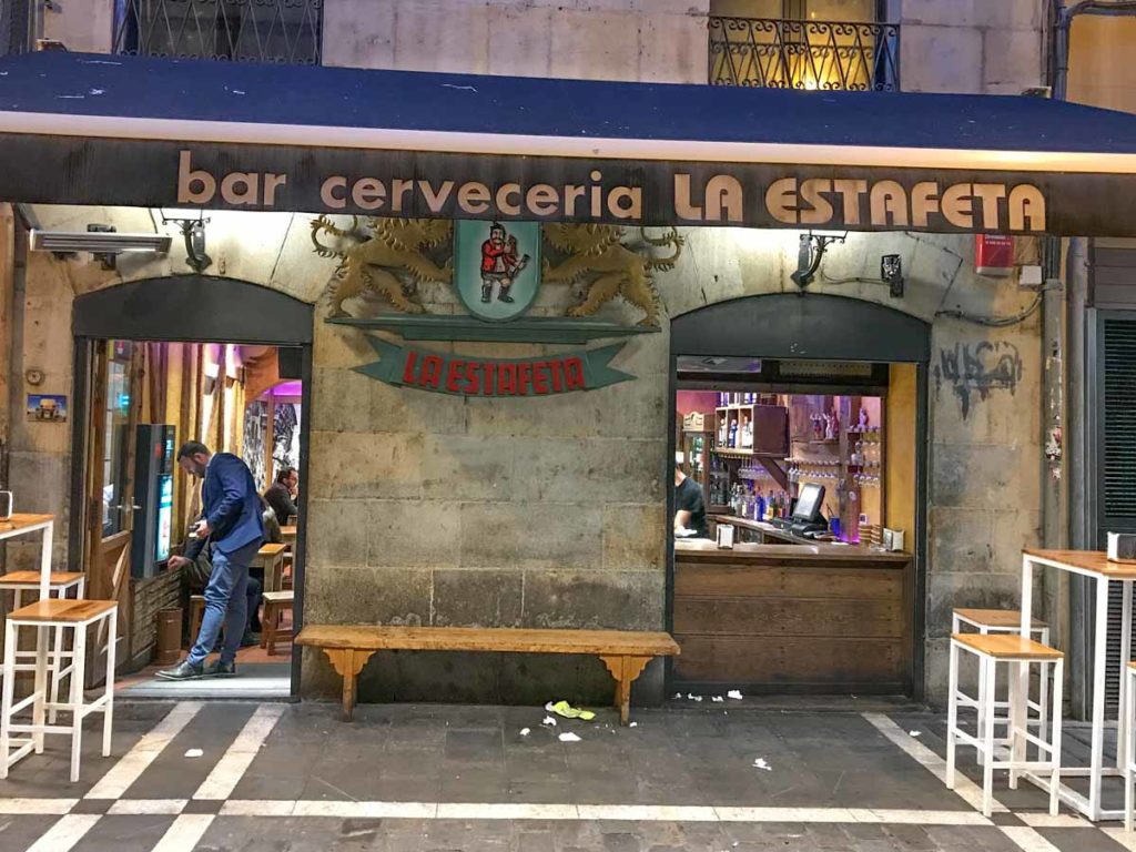 Spain-Pamplona-tapas-bar