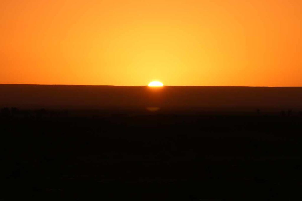 Morocco-Sahara-desert-sunrise