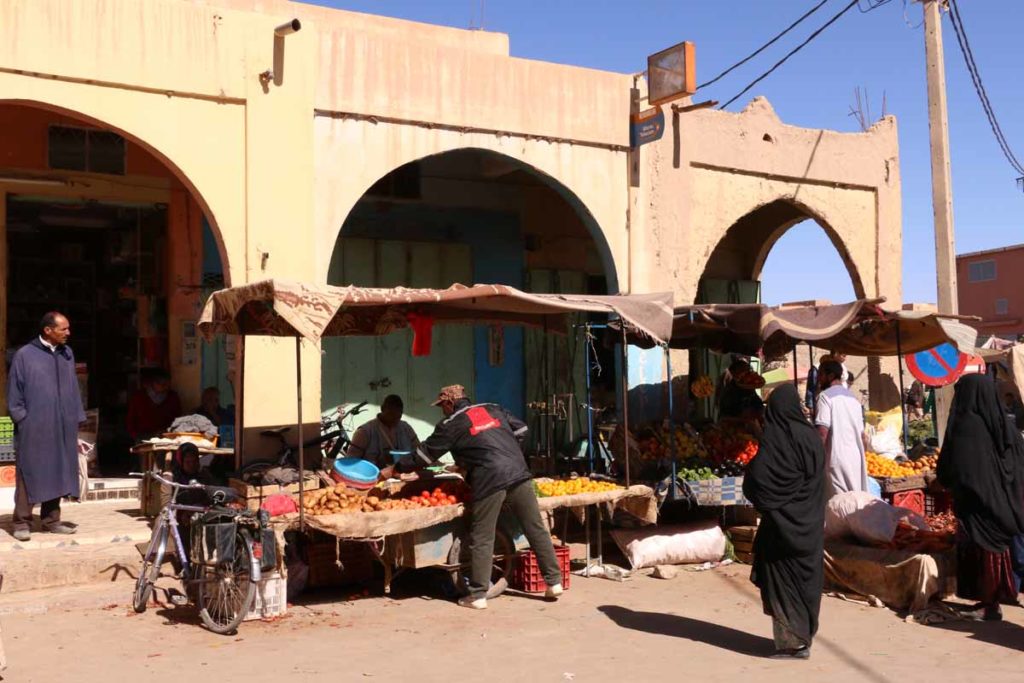 Morocco-Sahara-rissani-market