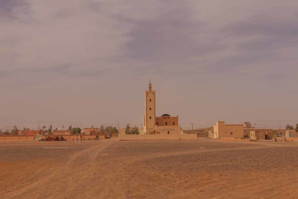 morocco-sahara-khamlia-desert-town