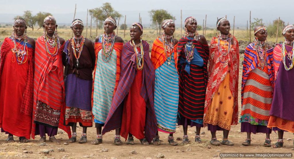 Maasai-women-kenya