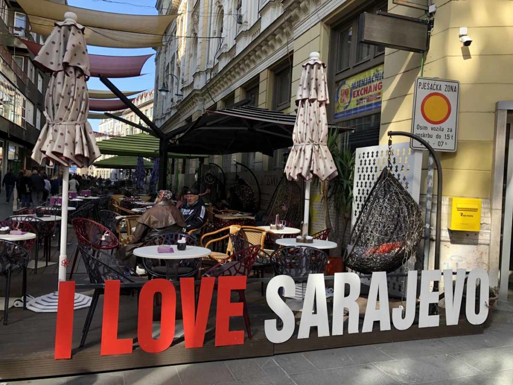 Bosnia-Sarajevo-cafe