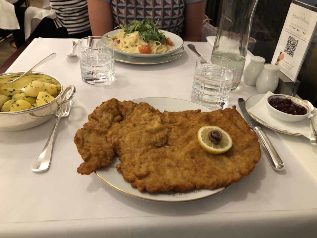 austria-salzburg-weiner-schnitzel