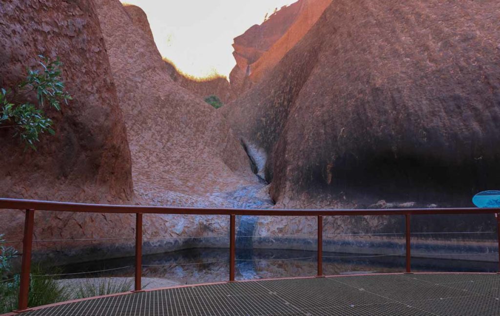 australia-outback-uluru-ayers-rock