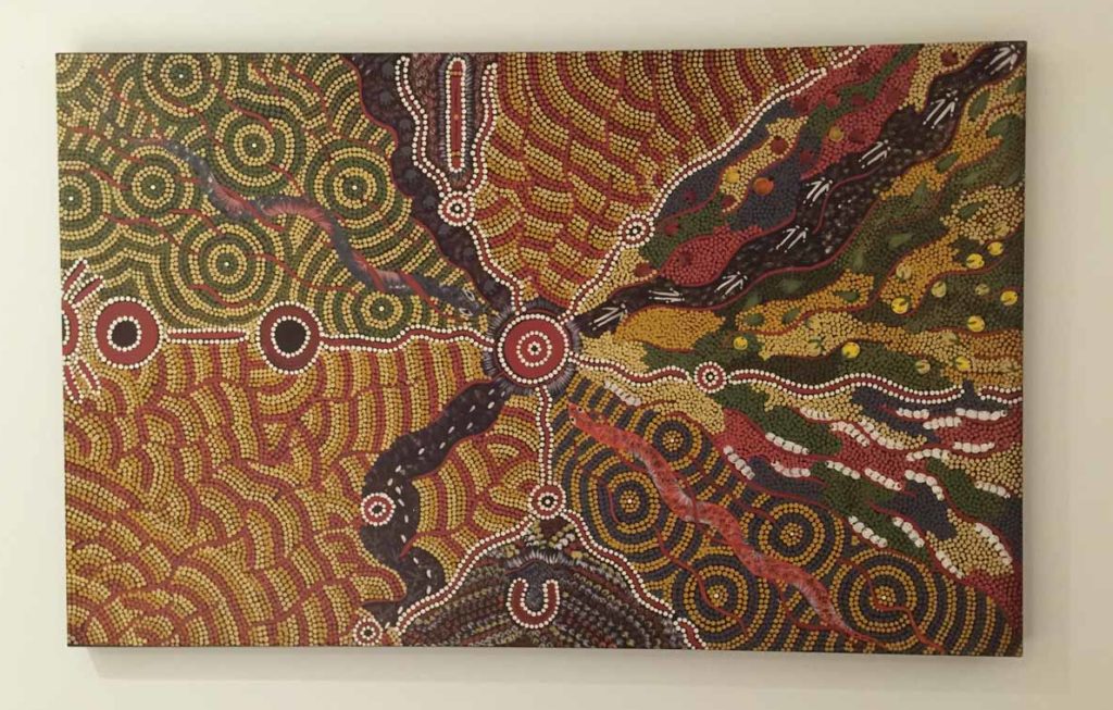 australia-uluru-aboriginal-art